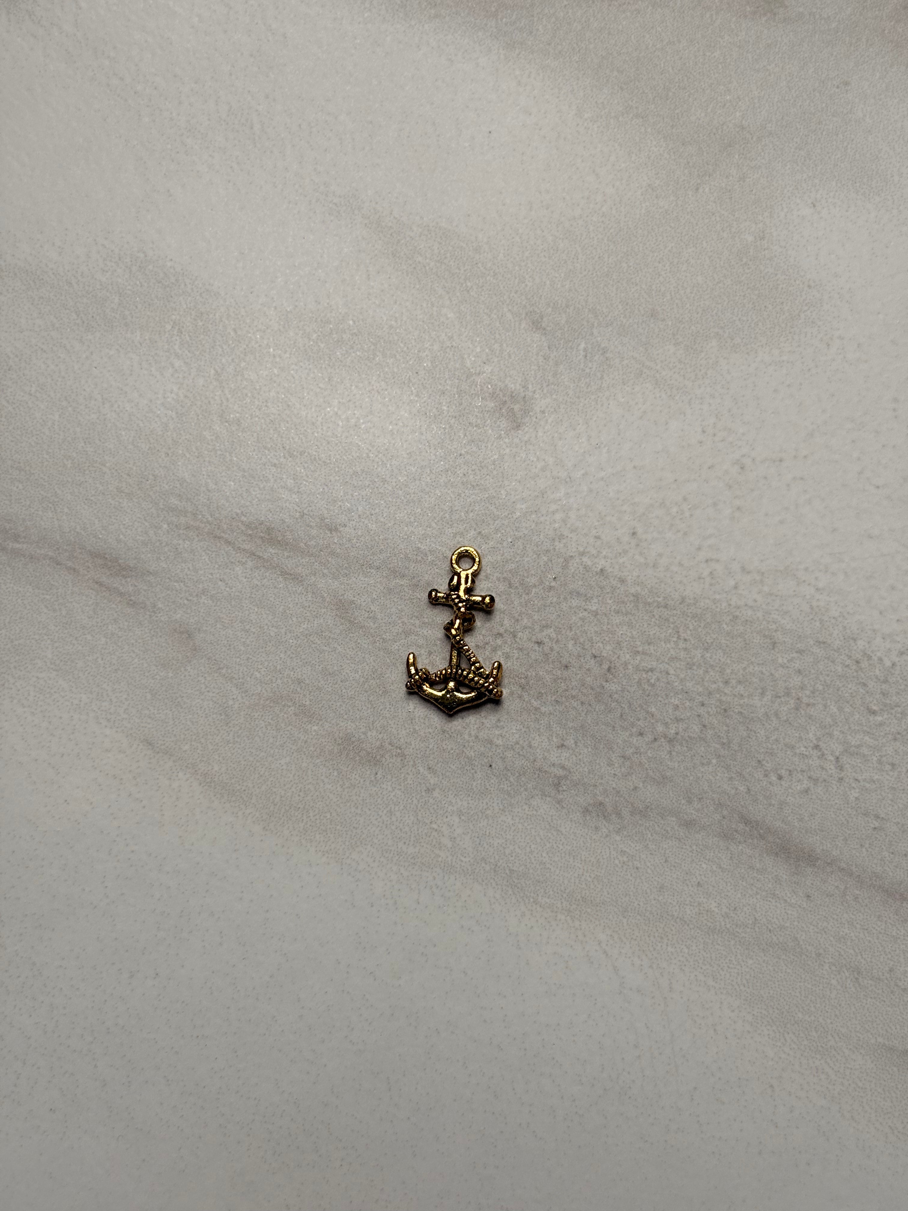 Anchor Charm (Dark Gold)